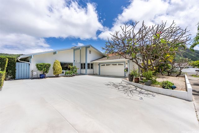 7172 Naakea Street, Honolulu, HI 96825