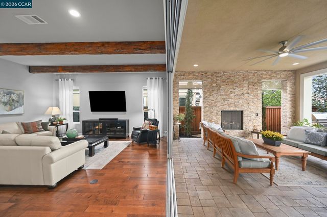 2030 Tempranillo Ln, Brentwood, CA 94513