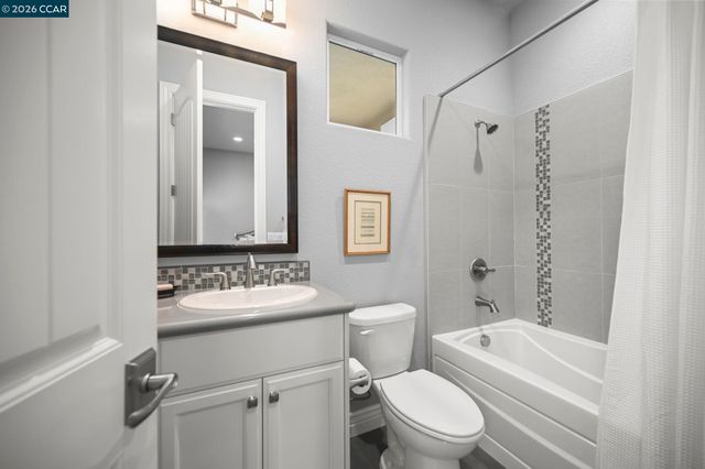 2030 Tempranillo Ln, Brentwood, CA 94513