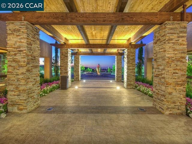 2030 Tempranillo Ln, Brentwood, CA 94513