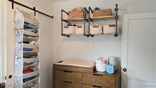 2517 Massena Street, Commerce Twp, MI 48382