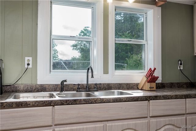1116 County Road 67, Moundville, AL 35474