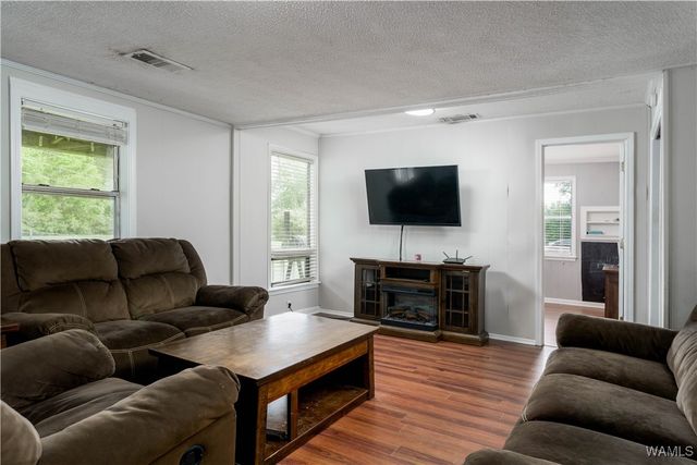 1116 County Road 67, Moundville, AL 35474