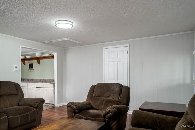 1116 County Road 67, Moundville, AL 35474
