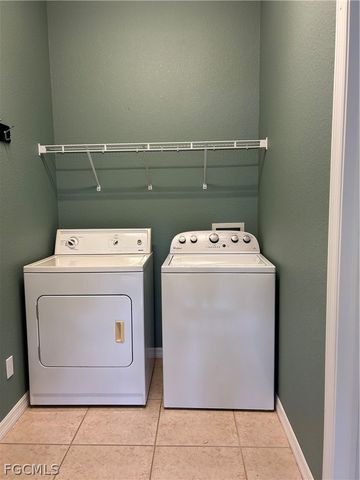 19933 Lake Vista CIR, Lehigh Acres, FL 33974