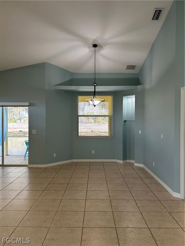 19933 Lake Vista CIR, Lehigh Acres, FL 33974