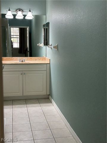 19933 Lake Vista CIR, Lehigh Acres, FL 33974