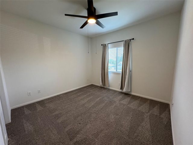 12212 Brigadoon LN 102, Austin, TX 78727