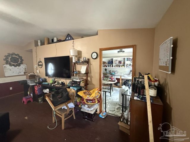 4831 Jennifer Ln, Pace, FL 32571