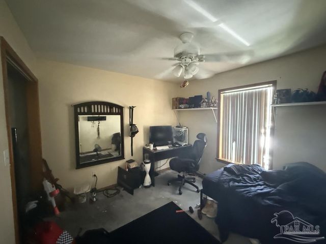 4831 Jennifer Ln, Pace, FL 32571