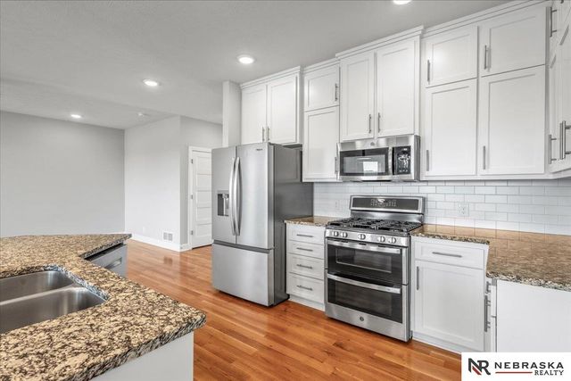 305 OTOE Drive, Yutan, NE 68073