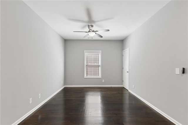 1056 Johnson Grove, Atlanta, GA 30318
