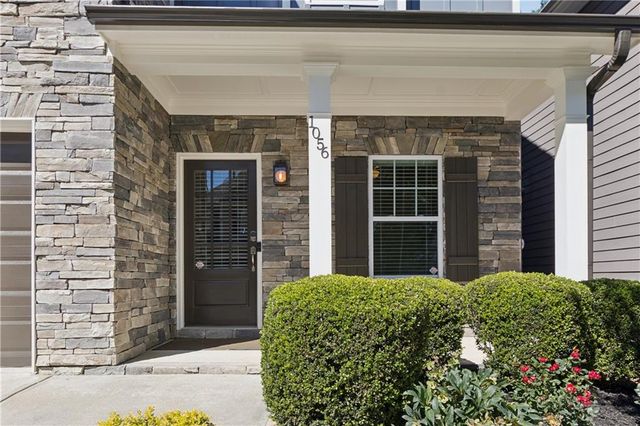 1056 Johnson Grove, Atlanta, GA 30318