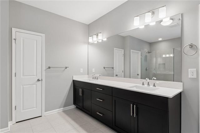 1056 Johnson Grove, Atlanta, GA 30318