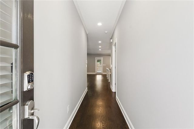 1056 Johnson Grove, Atlanta, GA 30318