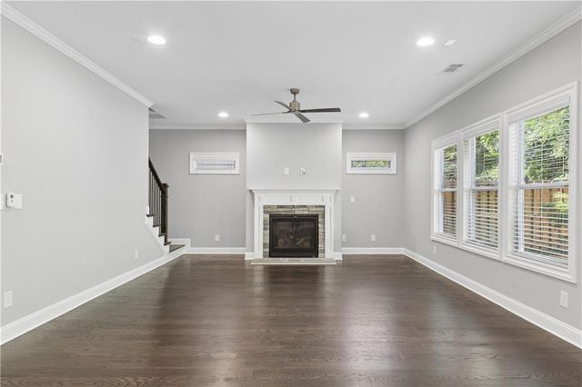 1056 Johnson Grove, Atlanta, GA 30318