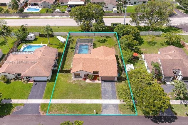 11909 SW 48th Ct, Cooper City, FL 33330