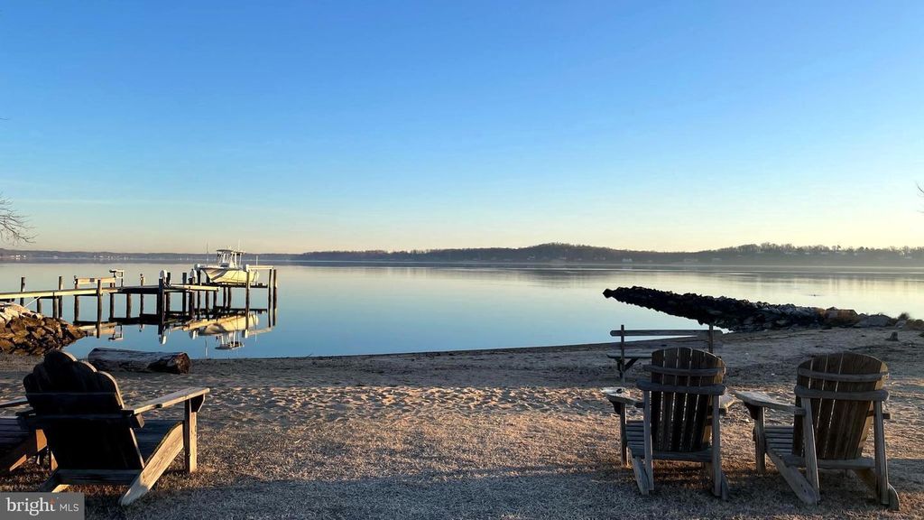 Image 38 of property listing at 970 MAGOTHY AVE, Arnold, MD 21012