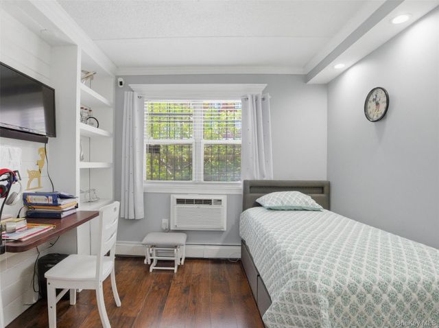 831 Longfellow Avenue, Bronx, NY 10474