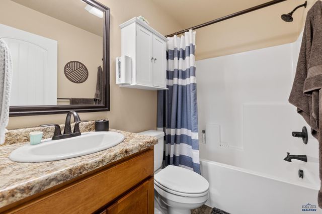 641 CIVIL WAY, Box Elder, SD 57719