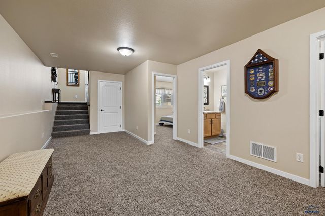 641 CIVIL WAY, Box Elder, SD 57719