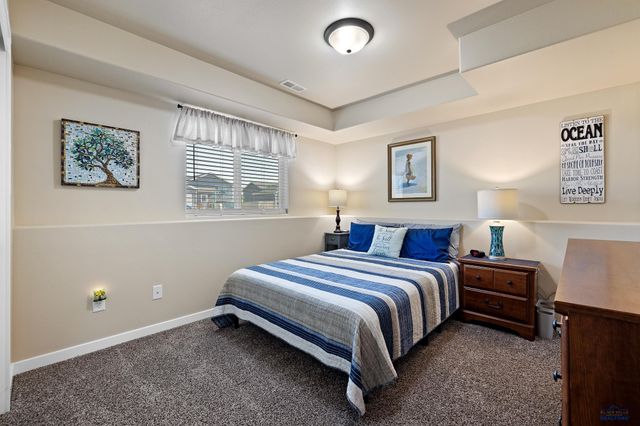 641 CIVIL WAY, Box Elder, SD 57719