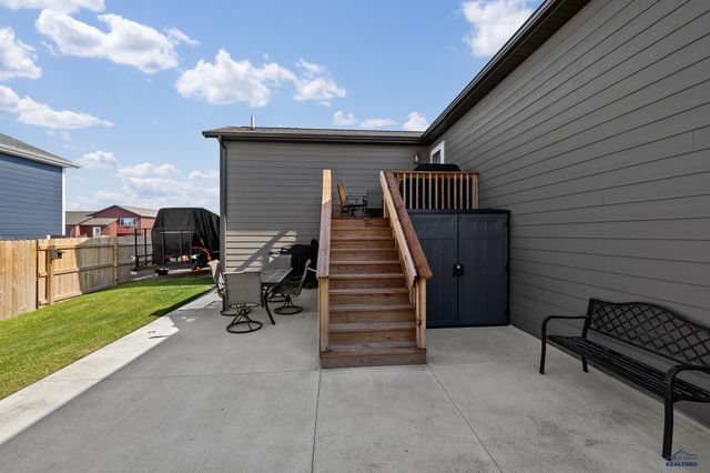 641 CIVIL WAY, Box Elder, SD 57719