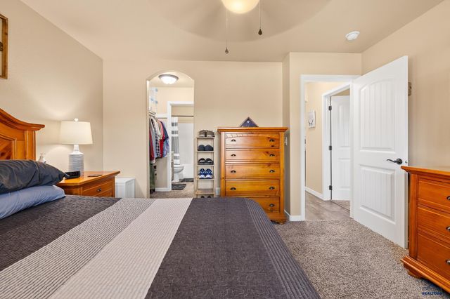 641 CIVIL WAY, Box Elder, SD 57719