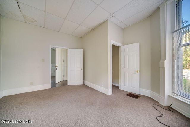 2008 W Jefferson St, Louisville, KY 40203