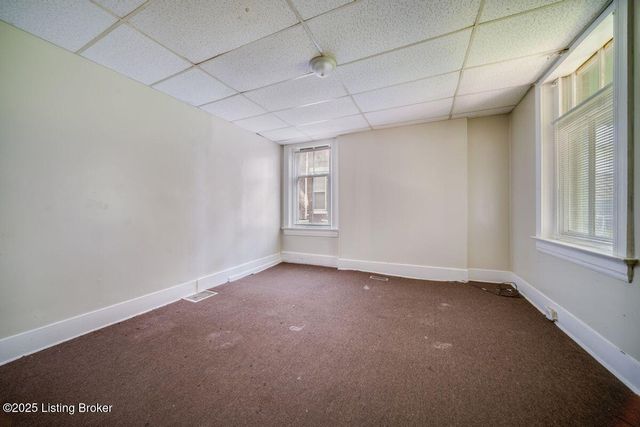 2008 W Jefferson St, Louisville, KY 40203