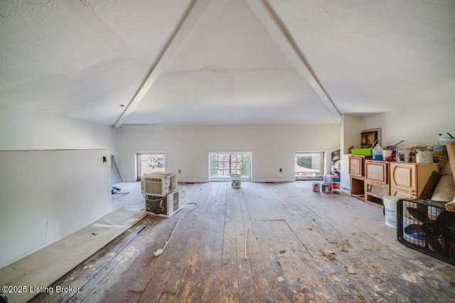 2008 W Jefferson St, Louisville, KY 40203