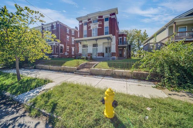 2008 W Jefferson St, Louisville, KY 40203