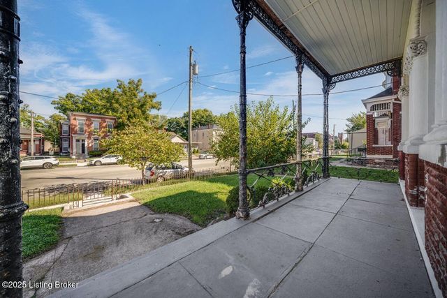 2008 W Jefferson St, Louisville, KY 40203