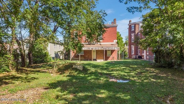 2008 W Jefferson St, Louisville, KY 40203