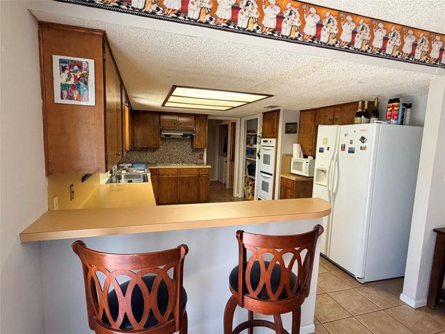 2800 Robin RD, Manchaca, TX 78652