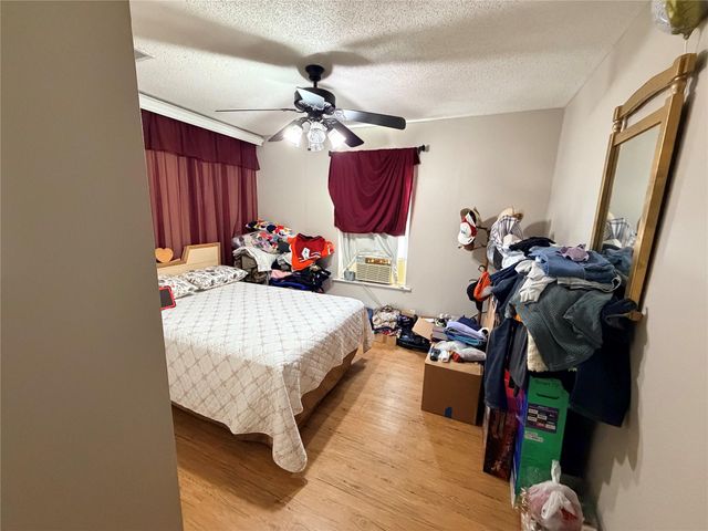2800 Robin RD, Manchaca, TX 78652