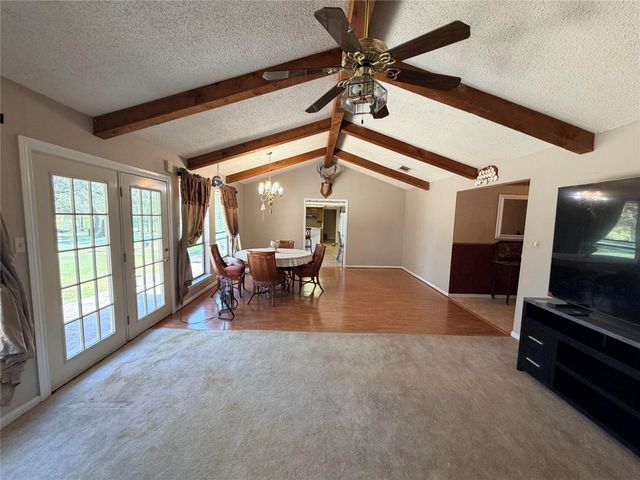 2800 Robin RD, Manchaca, TX 78652