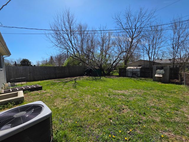 1706 Knoxville Court, Lexington, KY 40505