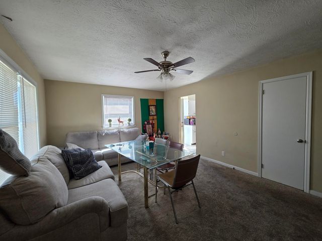 1706 Knoxville Court, Lexington, KY 40505