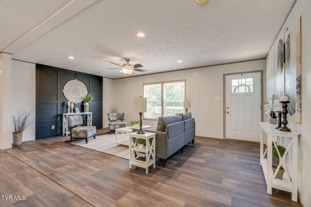 115 Hillside Drive, Johnson City, TN 37601