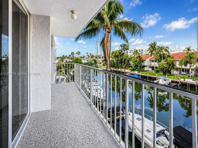 16565 NE 26th Ave 3C, North Miami Beach, FL 33160