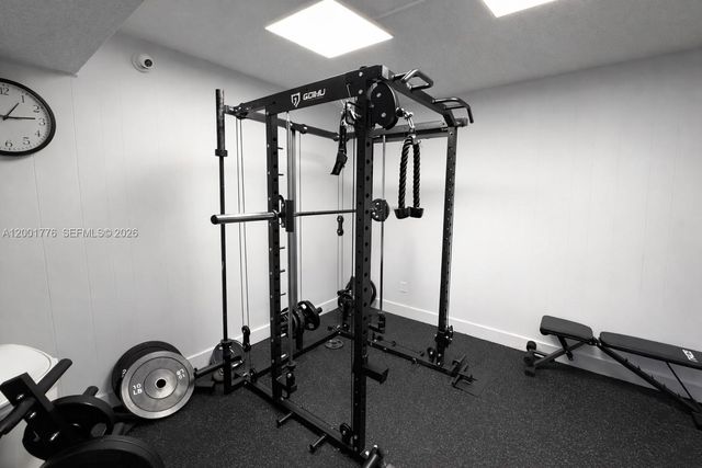 16565 NE 26th Ave 3C, North Miami Beach, FL 33160