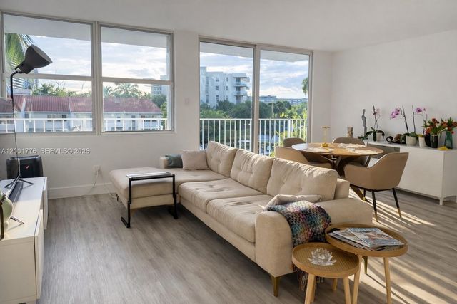 16565 NE 26th Ave 3C, North Miami Beach, FL 33160