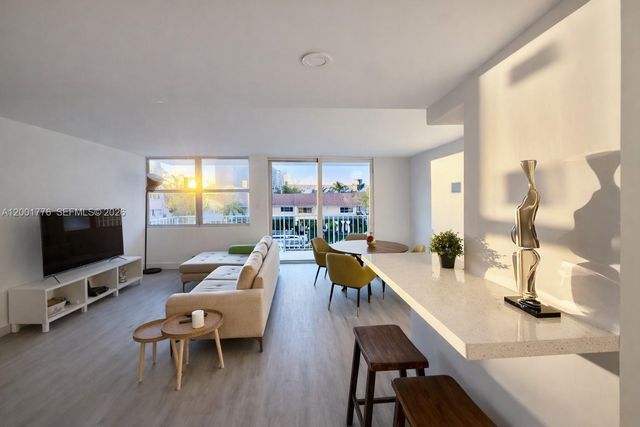 16565 NE 26th Ave 3C, North Miami Beach, FL 33160