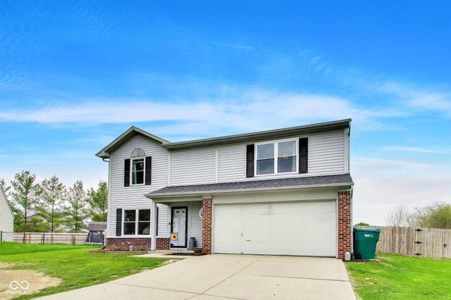 106 Coralbury Court, Mooresville, IN 46158