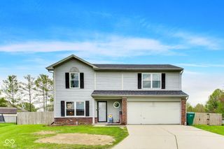 106 Coralbury Court, Mooresville, IN 46158