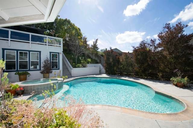 8939 Oviedo Street, San Diego, CA 92129