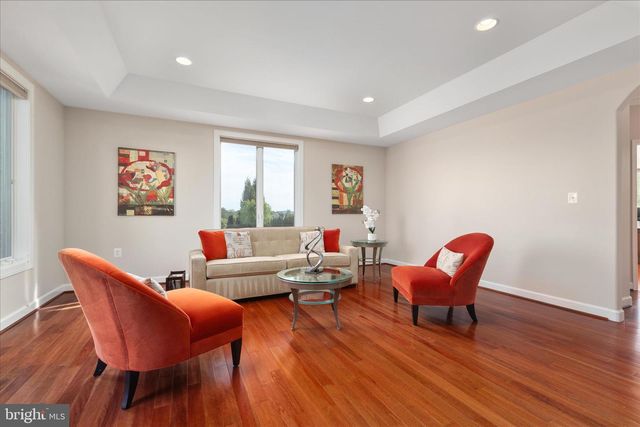 16064 WATERFORD CREEK CIR, Hamilton, VA 20158