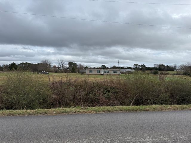 980 Market St, Prospect, TN 38477