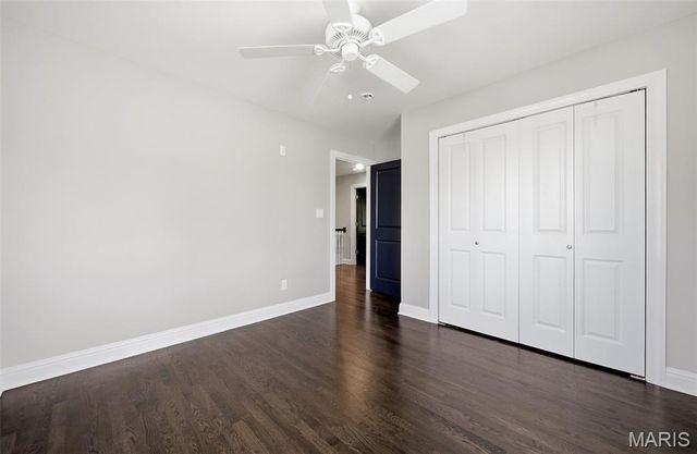 615 Meadowridge Lane, Kirkwood, MO 63122